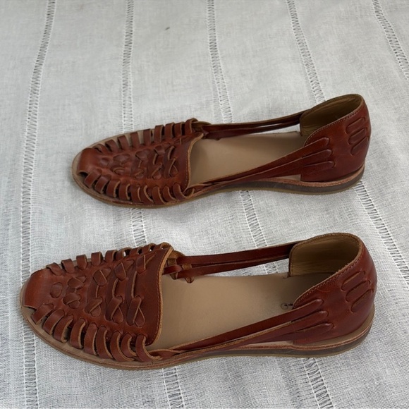 Nisolo Women's Huarache Sandal - Picture 3 of 9